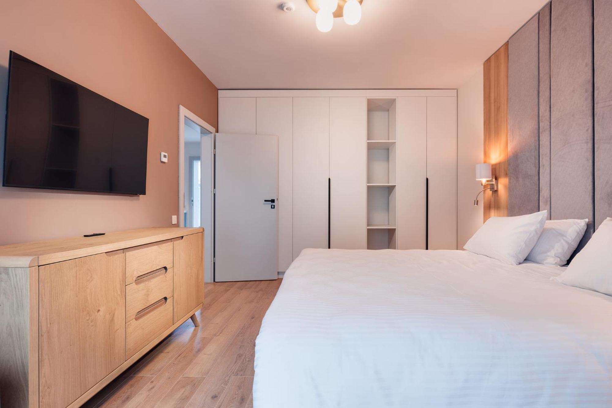 Syndicate Lodging Aparthotel Cluj-Napoca Esterno foto